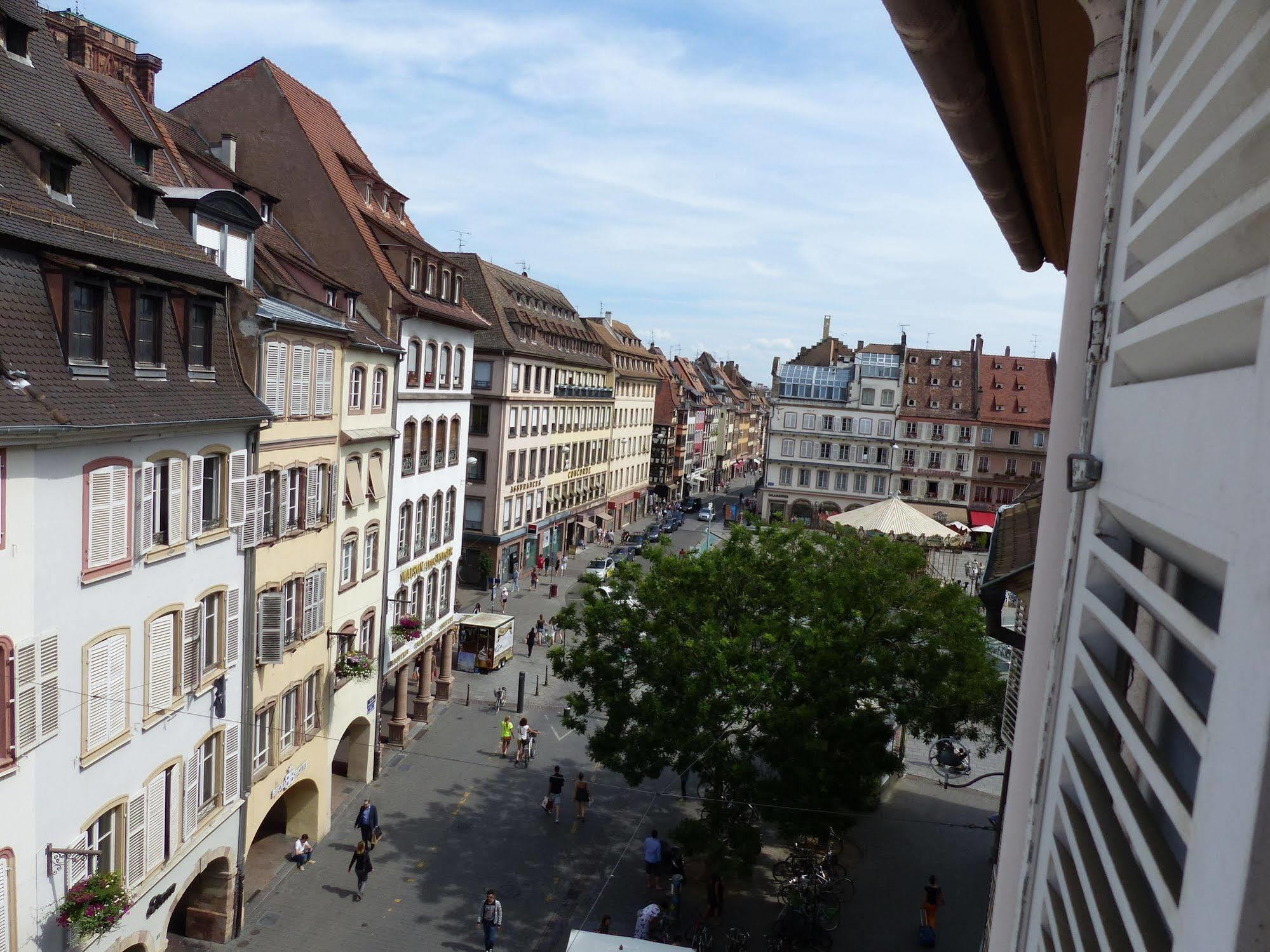 70 M² Strasbourg Appart City Center Exterior foto